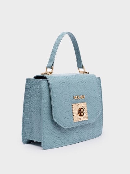 nolah-avery-baby-blue-bag-omou-xiasti