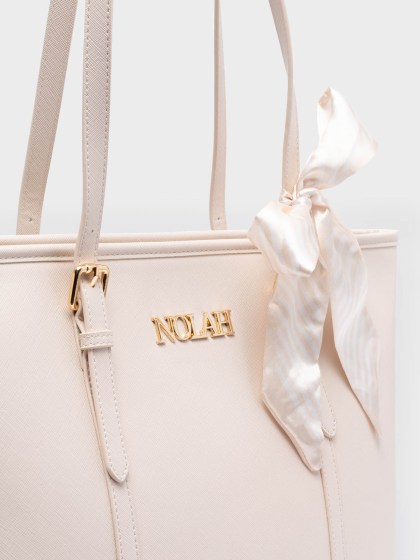 ella-ivory-light-gold-nolah